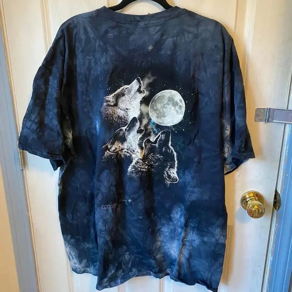 Gildan Ultra Cotton Tied Dyed Wolves Cat Print Unisex Adult Shirt Plus Size 2XL - Picture 6 of 6